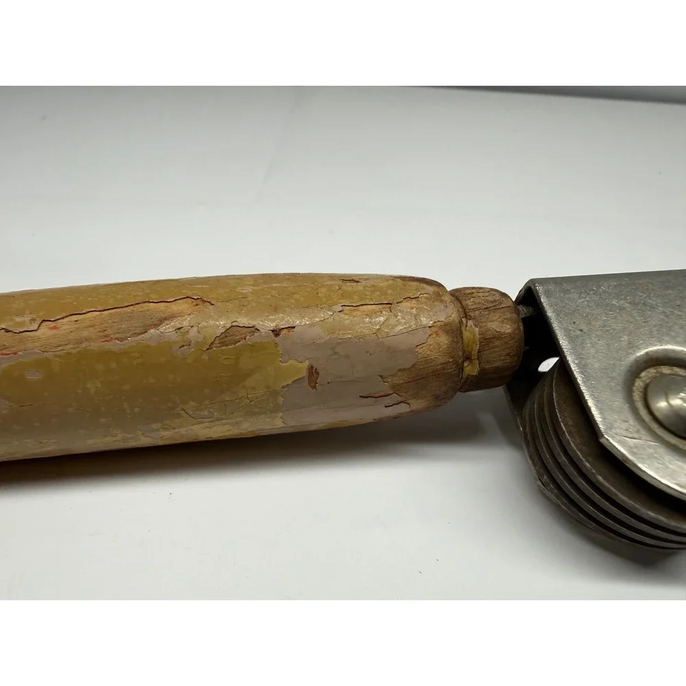 Vintage EKCO Knife Sharpener Wood Handle Yellow Black Manual Steel Tool USA